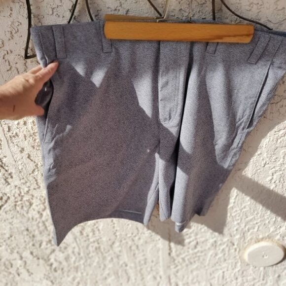 Callaway Golf Flat Front Pocketed Athletic Sz 40 Shorts - Picture 2 of 11